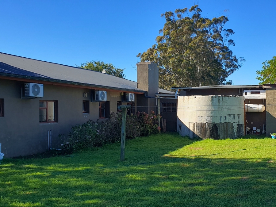 5 Bedroom Property for Sale in Grahamstown Central Eastern Cape